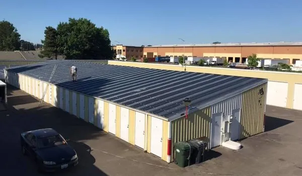 Quality commercial roof repair and restoration work 18 showcasing expert craftsmanship